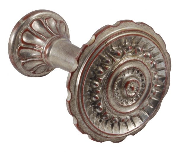 Water Gilded Soleil Tieback Rosette with Post~Each